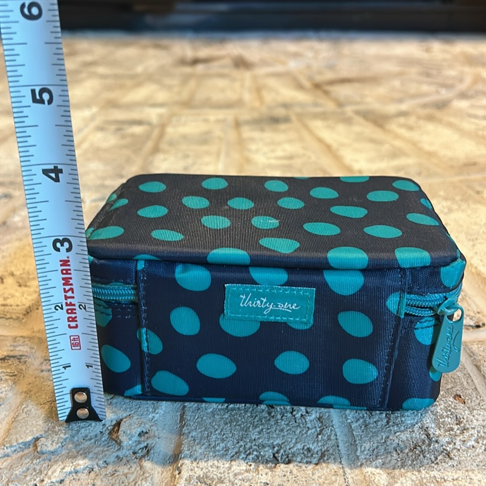 Thirty One Jewelry Travel Case - Picture 4 of 5